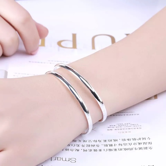 Jewelry - UNISEX DOUBLE LINE BANGLE 925 STERLING SILVER
